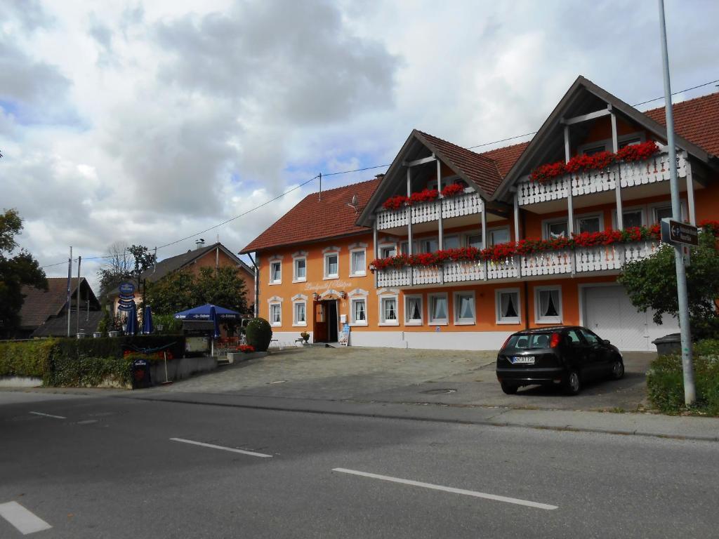 Landgasthof Schutzen Ξενοδοχείο Tengen Εξωτερικό φωτογραφία